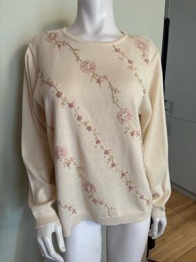 Vintage Alfred Dunner Floral Embroidered Metallic Sweater